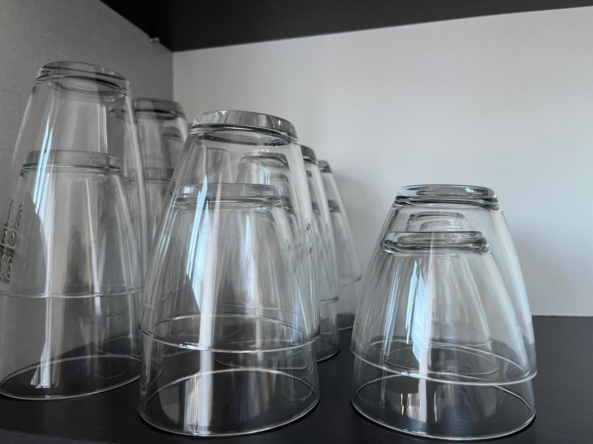 Zimmer Fuer Monteure, Handwerker Oder Reisende Essen Extérieur photo